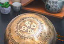 What Defines a Trusted Singing Bowls Manufacturer in the Wellness Industry